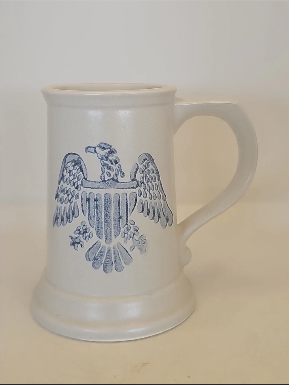 Pfaltgraff Stonewear Yorktown Ceramic Eagle Stein Mug with Blue Motif